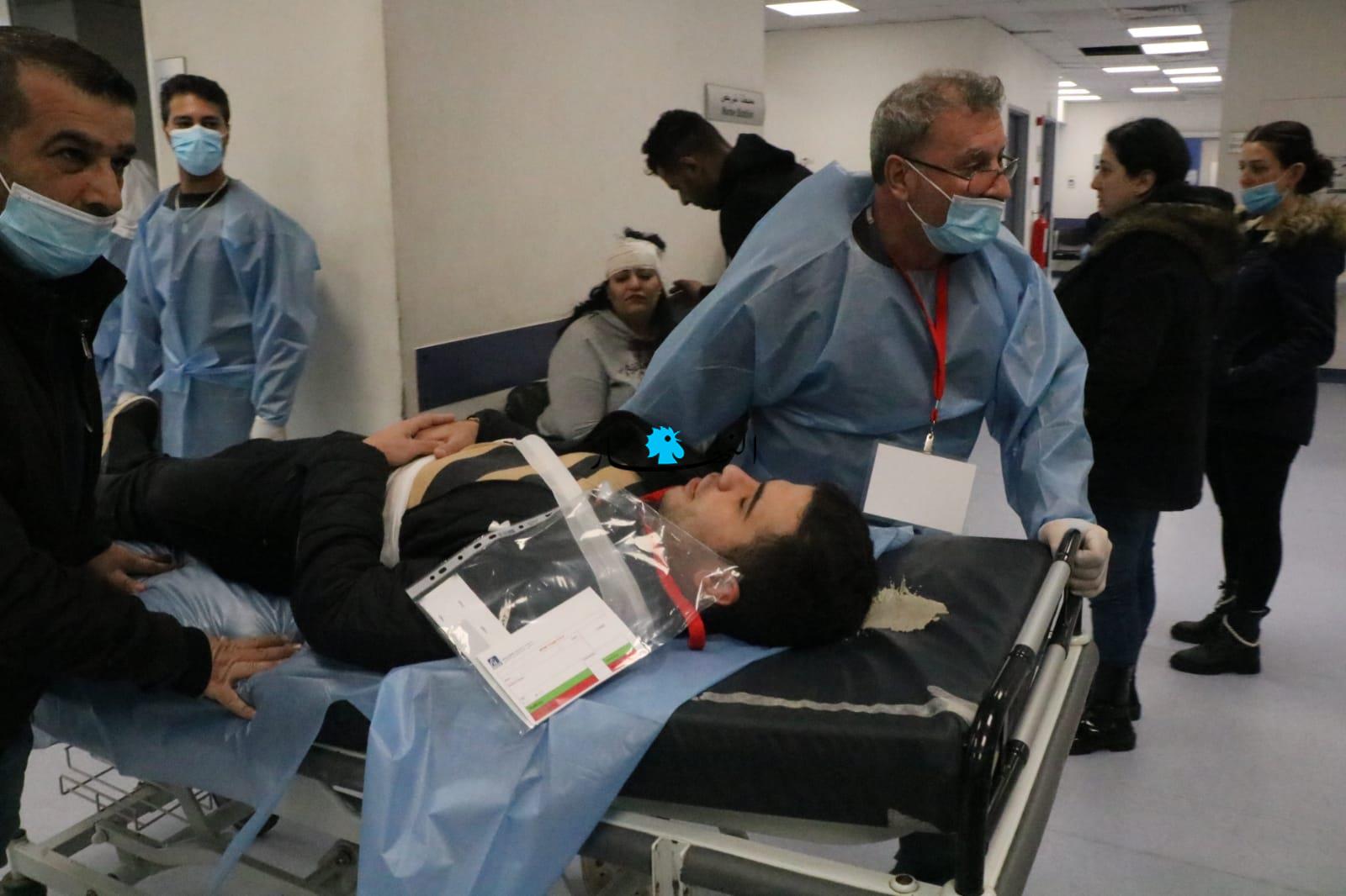 مناورة في مستشفى رفيق الحريري حول الكفاءة والجهوزية لمواجهة أي عدوان على لبنان (صور)